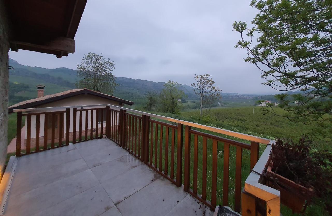 Villa Cristallo Private Apartment Fontanelice ภายนอก รูปภาพ