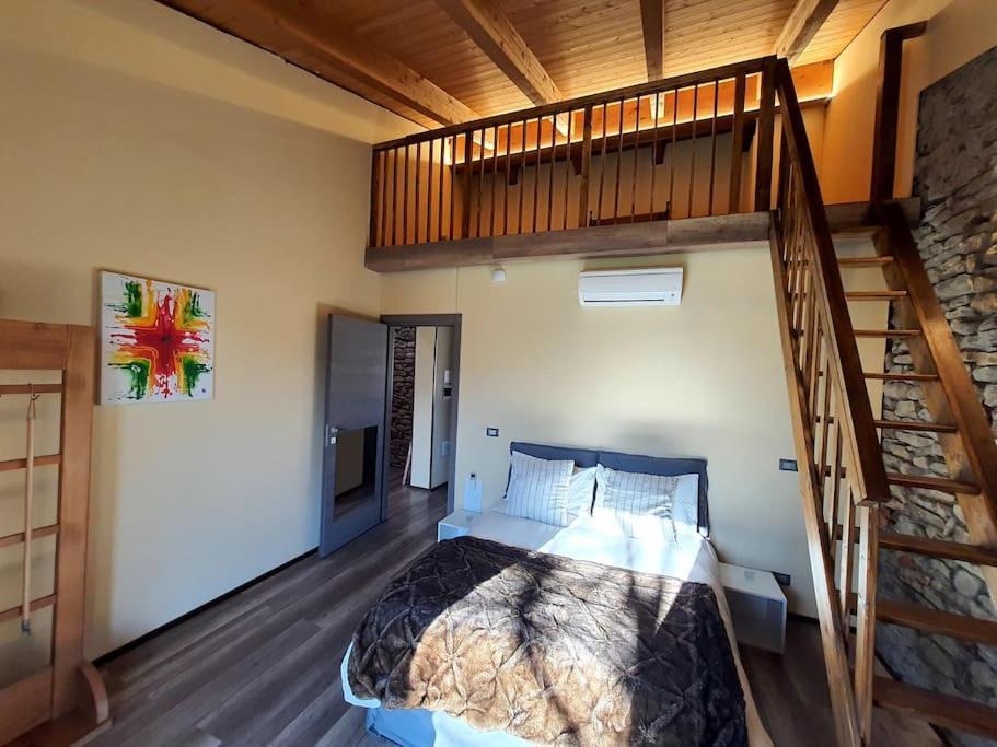 Villa Cristallo Private Apartment Fontanelice ภายนอก รูปภาพ