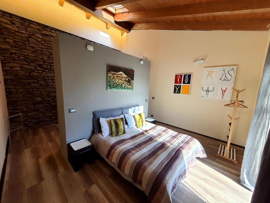 Villa Cristallo Private Apartment Fontanelice ภายนอก รูปภาพ